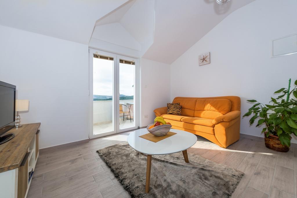 Apartment Marita Zaboric Esterno foto